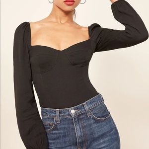Reformation Reign top with sweetheart neckline